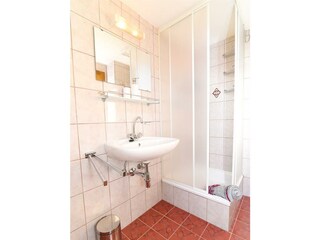 Badezimmer / Dusche und WC