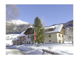 Der Lacknerhof im Winter***