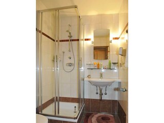Badezimmer 2