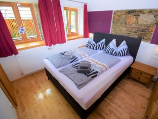 Wohnung3_Schlafzimmer3