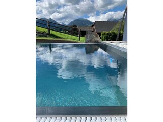 beheizter Swimmingpool