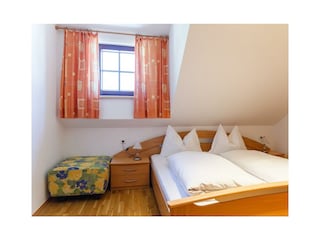 Schlafzimmer1