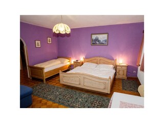 Dreibettzimmer beim Restgut