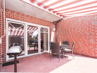 Terrasse mit Markise
