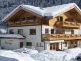 Haus Stockinger im Winter