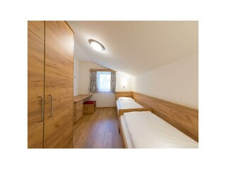 App 25 Schlafzimmer 2