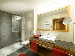 Badezimmer im Appartement Romantik