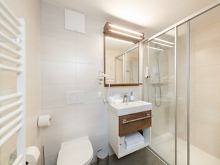 WC-Dusche Appartement 4000-2666