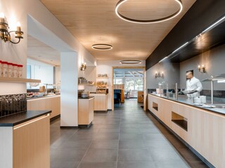 23018-buffet-restaurant-amiamo