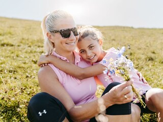 16003-wandern-schmitten-mama-tochter-amiamo