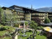 Garten mit Hotel Der Schütthof