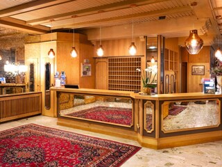 Rezeption Hotel Latini