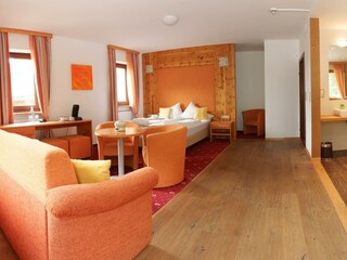 20_Suite