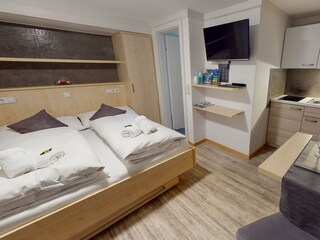 Studio-mit-Terrasse gesamt2