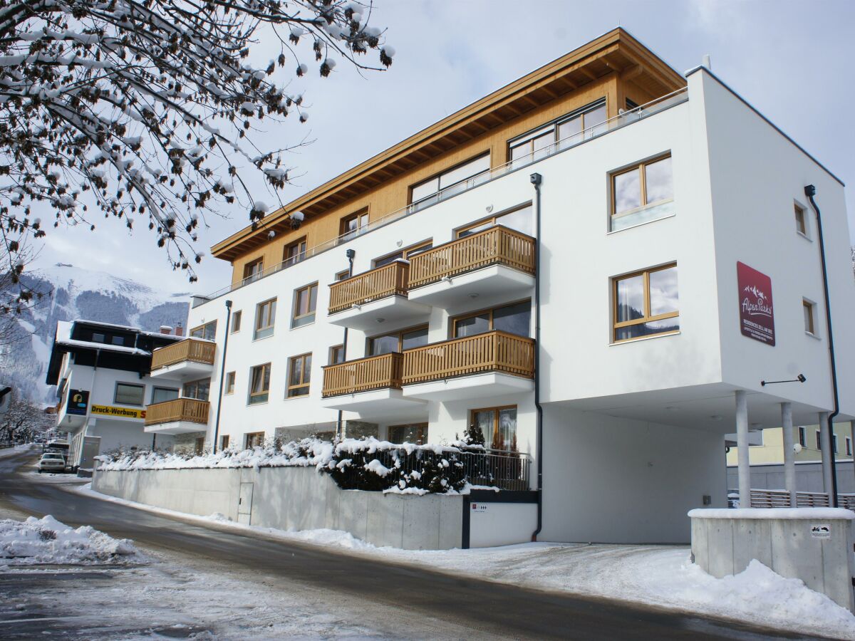 Apartment ZZ_vnm_AlpenParks Residence Zell am See