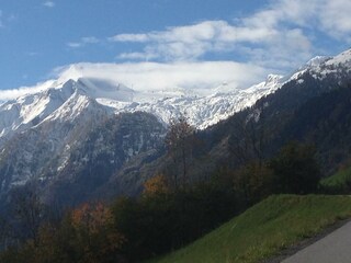View on Kitzsteinhorn in autumn