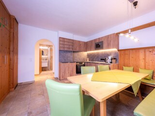 Blumenwiese 1_Küche und Essecke