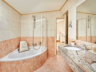 Superior Doppelzimmer - Badezimmer