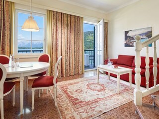 Apartment mit Balkon 01