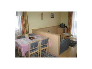 Wohn- und Essbereich