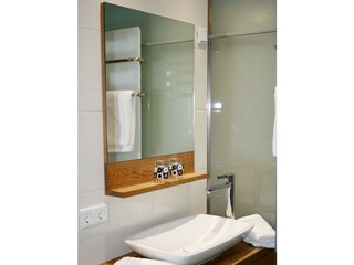Badezimmer 2