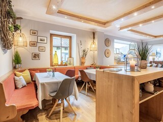 Frühstücksraum (4)