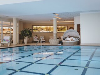Indoor Pool im Sportresort Alpenblick