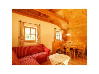 7_App Tannenwipfl Wohnzimmer 2