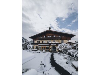 PensionStGeorg-Winteraufnahme-0003