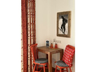 409780566_885517796907497_979462637105642725_n