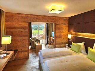 Zimmerbeispiel Jagdsuite de luxe