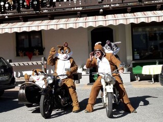 Osterhasen Ausfahrt  Alpenrose Zell am See
