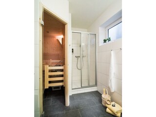WOLK2755