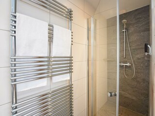 Familien Zimmer Badezimmer