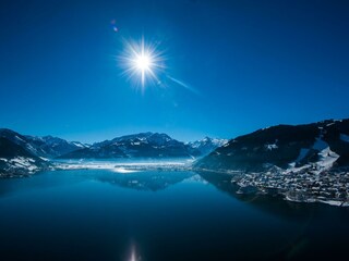 winter-zell-am-see-mit-kitzsteinhorn---flugaufnahm