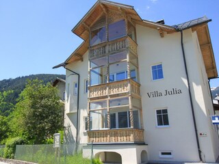 1_Lake_view_suites_Villa_Julia_front_s_1