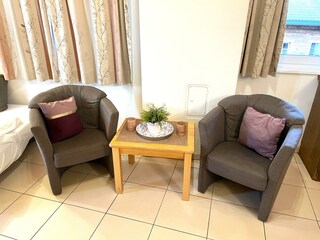 Apt Peter Sitting Area