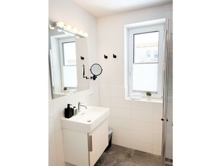 RAY-Apartment-Pam-Badezimmer