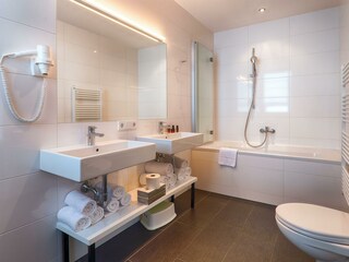 3.1 Badezimmer Bellevue 5.1