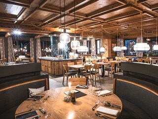 53282483497_58b399f094_o