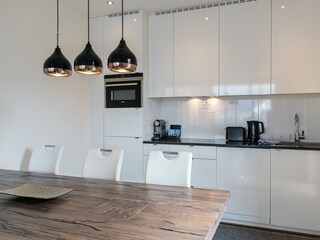 Bellevue 4.3 low res-06