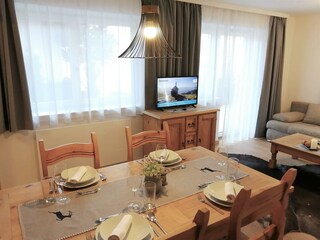 Ferienwohnung Terrasse - Essbereich