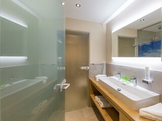 Web_Famzimmer_abtrennbar_bad