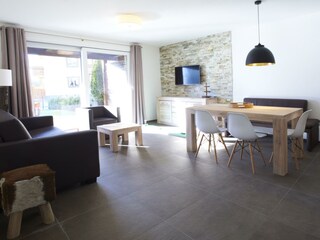 1.1 Wohnzimmer Top 3