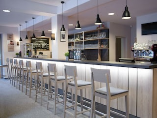 bar-hocker-jufa-hotel-kaprun