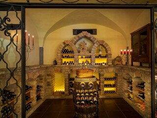 Weinverkostung im Weinkeller Hotel St. Georg