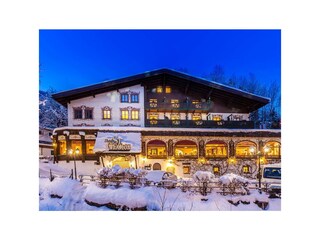 Aussenaufnahmen-Winter Hotel St. Georg Zell am See