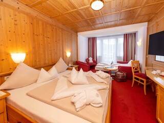 Hotel Latini DZ Superior Enzian_3