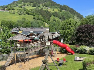 Latini_Spielplatz_So2022