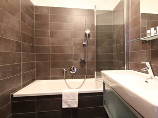 4.1 Badezimmer d17